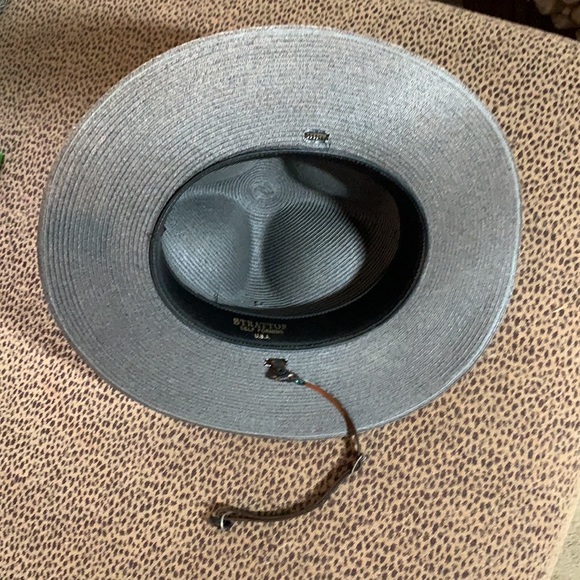 Vintage Hat - Picture 4 of 9